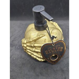 MRS PETERS HAUNTED PARLOR  Halloween / Fall Soap Lotion  Dispenser Pump NWT